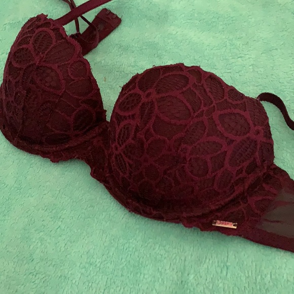 Victoria’s Secret PINK lace push-up bra 32C - Picture 5 of 6